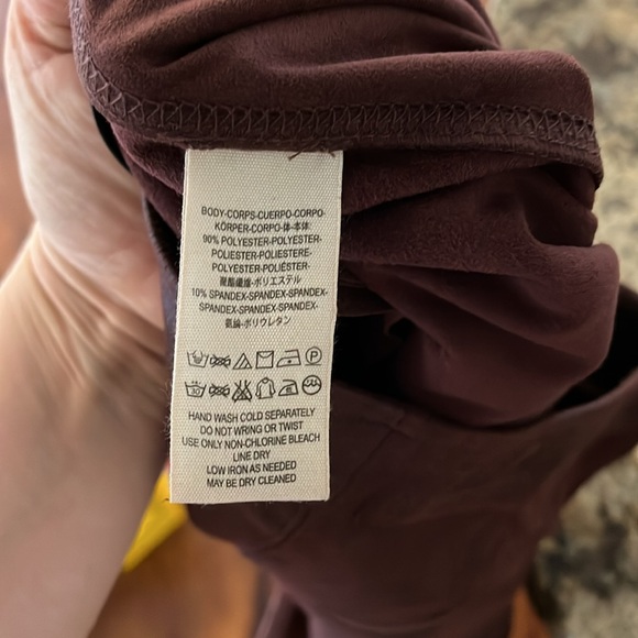 NEW Free People Faux Suede Leggings Burgundy Size 29 - Picture 11 of 12